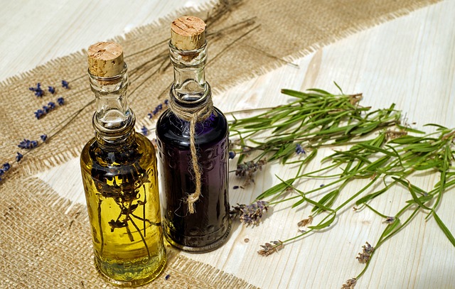 4. Úchvatná aroma-terapie: Přidání aromatických bylin k řeckému horskému čaji pro zvýšení blahodárných účinků