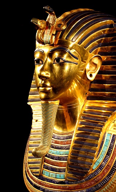 2. Historické památky Egypta: Kultura, faraoni a pyramidy