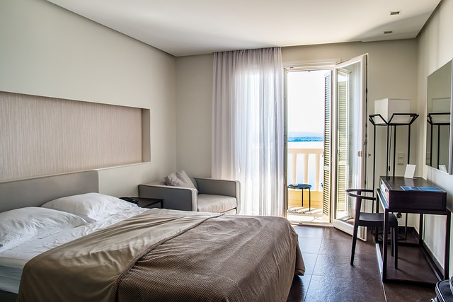 Kvalitní ubytování: Komfortní pokoje a apartmány s výhledem na moře