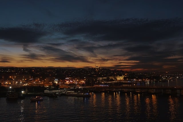 7. Turistické atrakce: Návštěva Istanbulu a Pamukkale