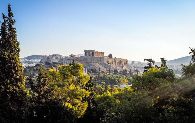 Kam se vydat na výlet z Athén: nádherné ostrovy v Egejském moři