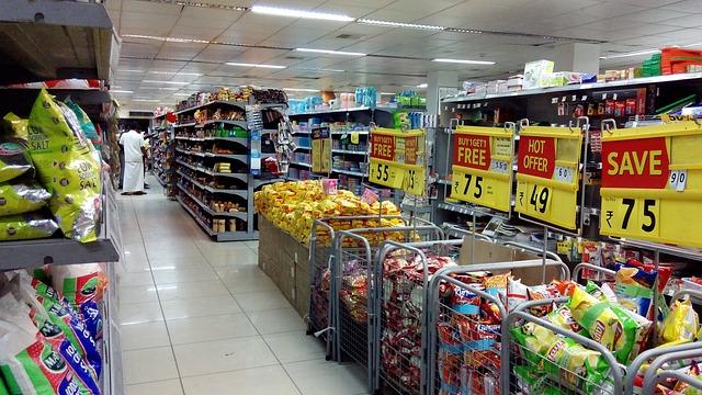 Ceny potravin a nápojů v Albánii: Průvodce nákupy a cenami